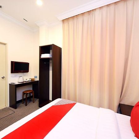 Oyo 750 Comfort Hotel Kota Kinabalu Luaran gambar