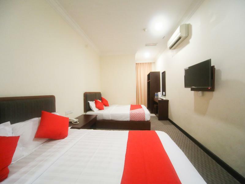 Oyo 750 Comfort Hotel Kota Kinabalu Luaran gambar