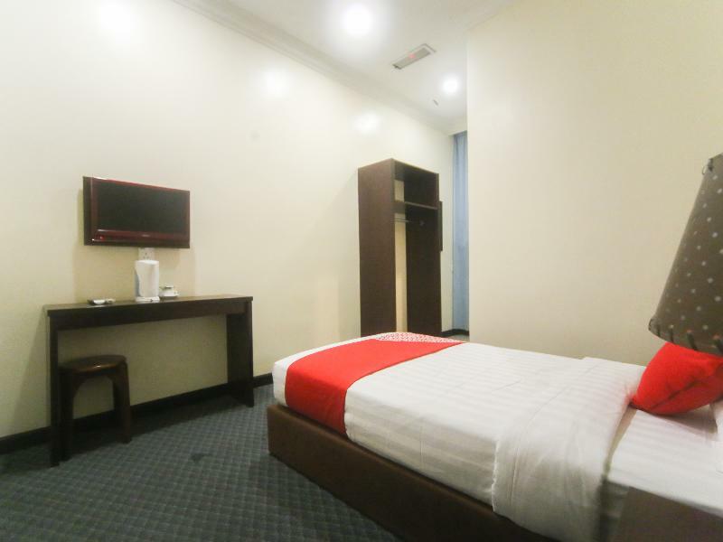 Oyo 750 Comfort Hotel Kota Kinabalu Luaran gambar